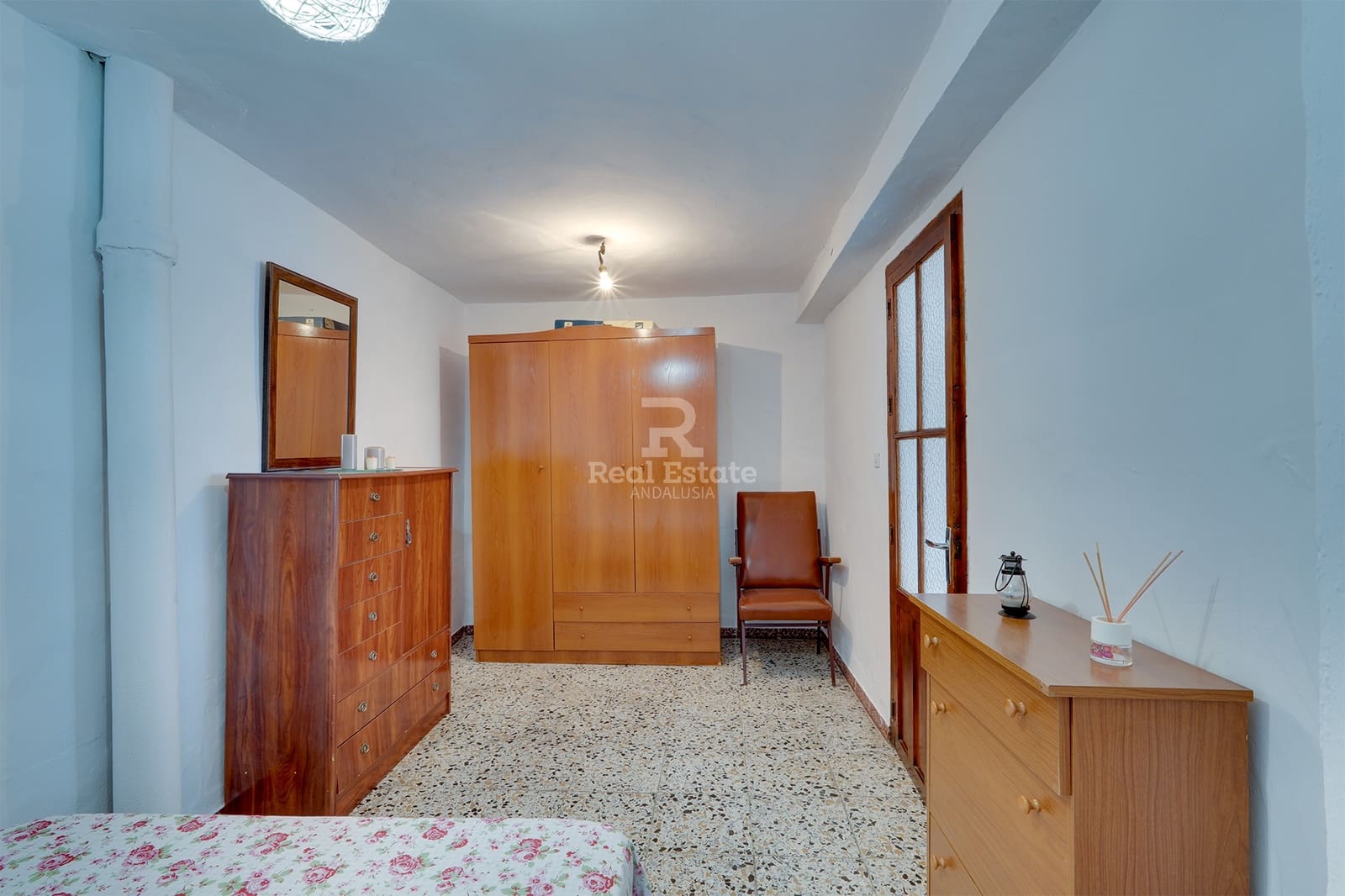 4 soverom Hus til salgs i Archez - € 88 000 (Ref: 9084583)