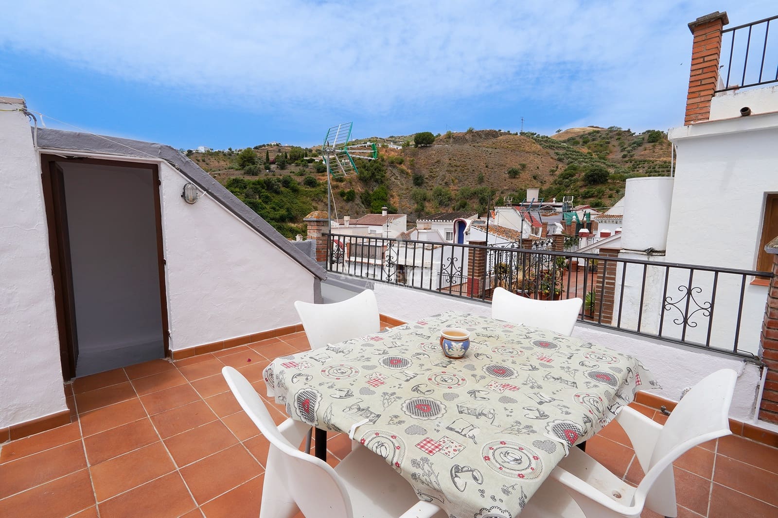 4 soverom Hus til salgs i Archez - € 88 000 (Ref: 9084583)