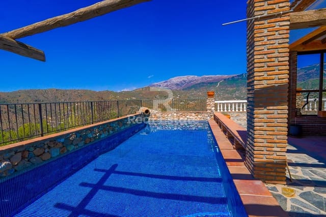 4 bedroom Villa for rent in Cómpeta with pool garage - € 1,400 (Ref: 9118080)