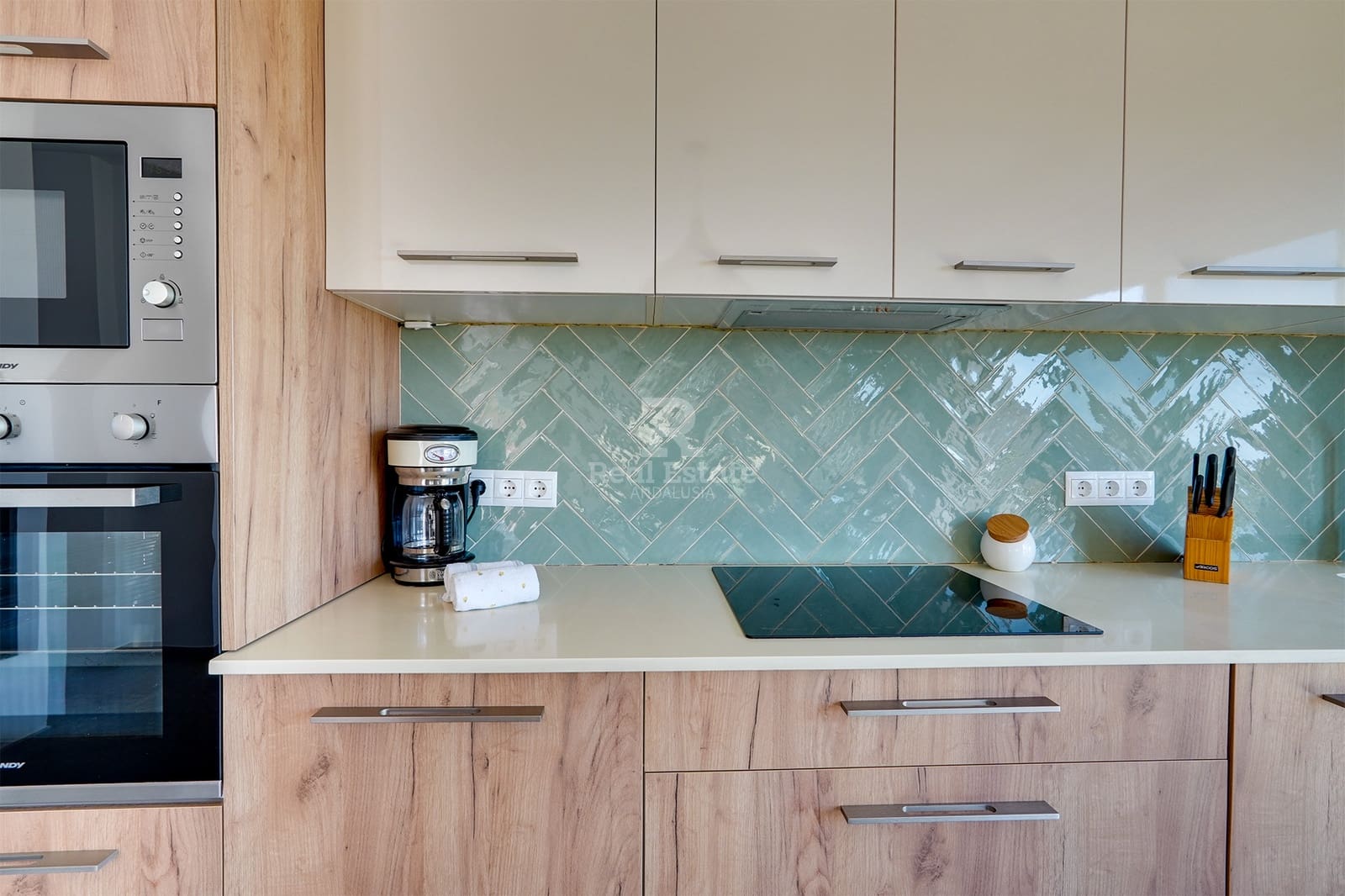 2 makuuhuone Huvila vuokrattavana paikassa Torrox mukana uima-altaan 
autotalli - 2 000 € (Ref: 9180636)