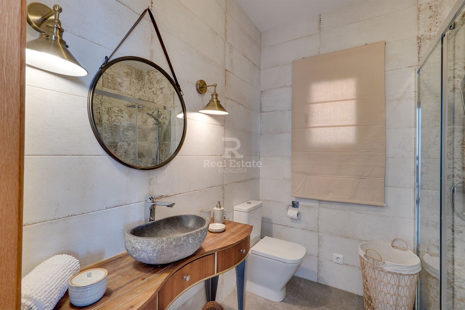 2 makuuhuone Huvila vuokrattavana paikassa Torrox mukana uima-altaan 
autotalli - 2 000 € (Ref: 9180636)