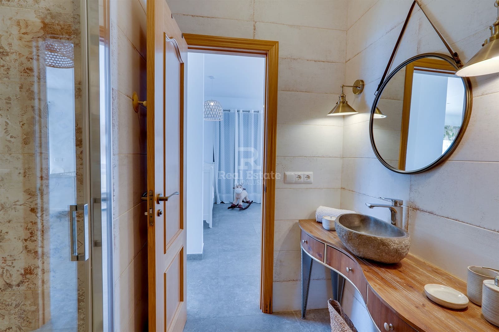 2 makuuhuone Huvila vuokrattavana paikassa Torrox mukana uima-altaan 
autotalli - 2 000 € (Ref: 9180636)