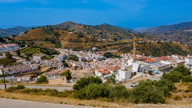 3 makuuhuone Huvila myytävänä paikassa Cómpeta mukana uima-altaan 
autotalli - 500 000 € (Ref: 9251576)