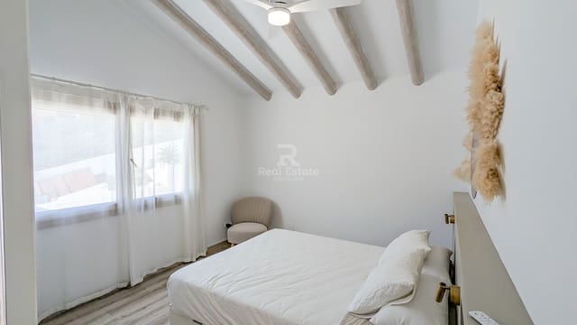 2 soveværelse Villa til leje i Cómpeta med swimmingpool garage - € 2.200 (Ref: 9251577)