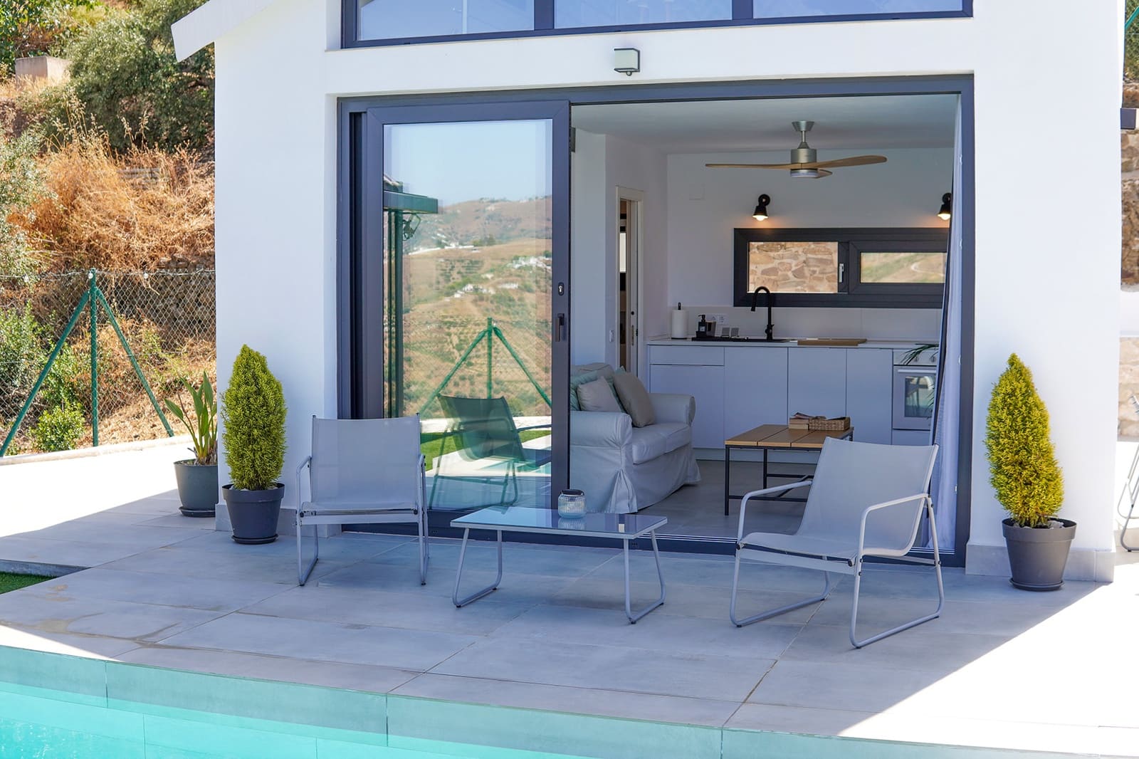 1 sypialnia Willa do wynajęcia w Frigiliana z basenem garażem - 1 400 € (Ref: 9251578)