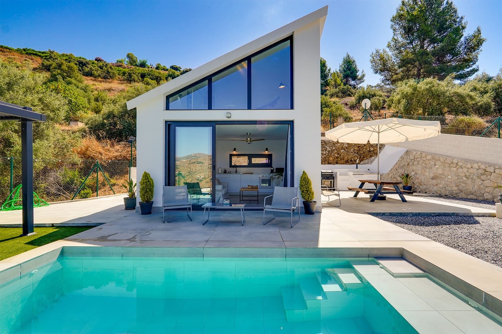 1 sypialnia Willa do wynajęcia w Frigiliana z basenem garażem - 1 400 € (Ref: 9251578)