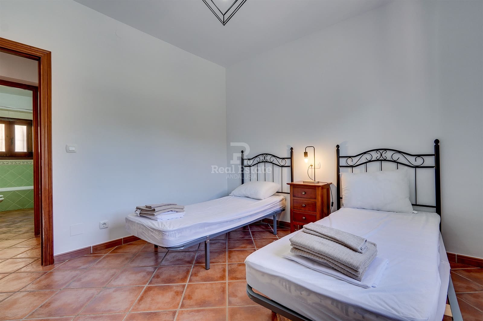 3 soveværelse Villa til salg i Archez med swimmingpool garage - € 349.000 (Ref: 9340252)