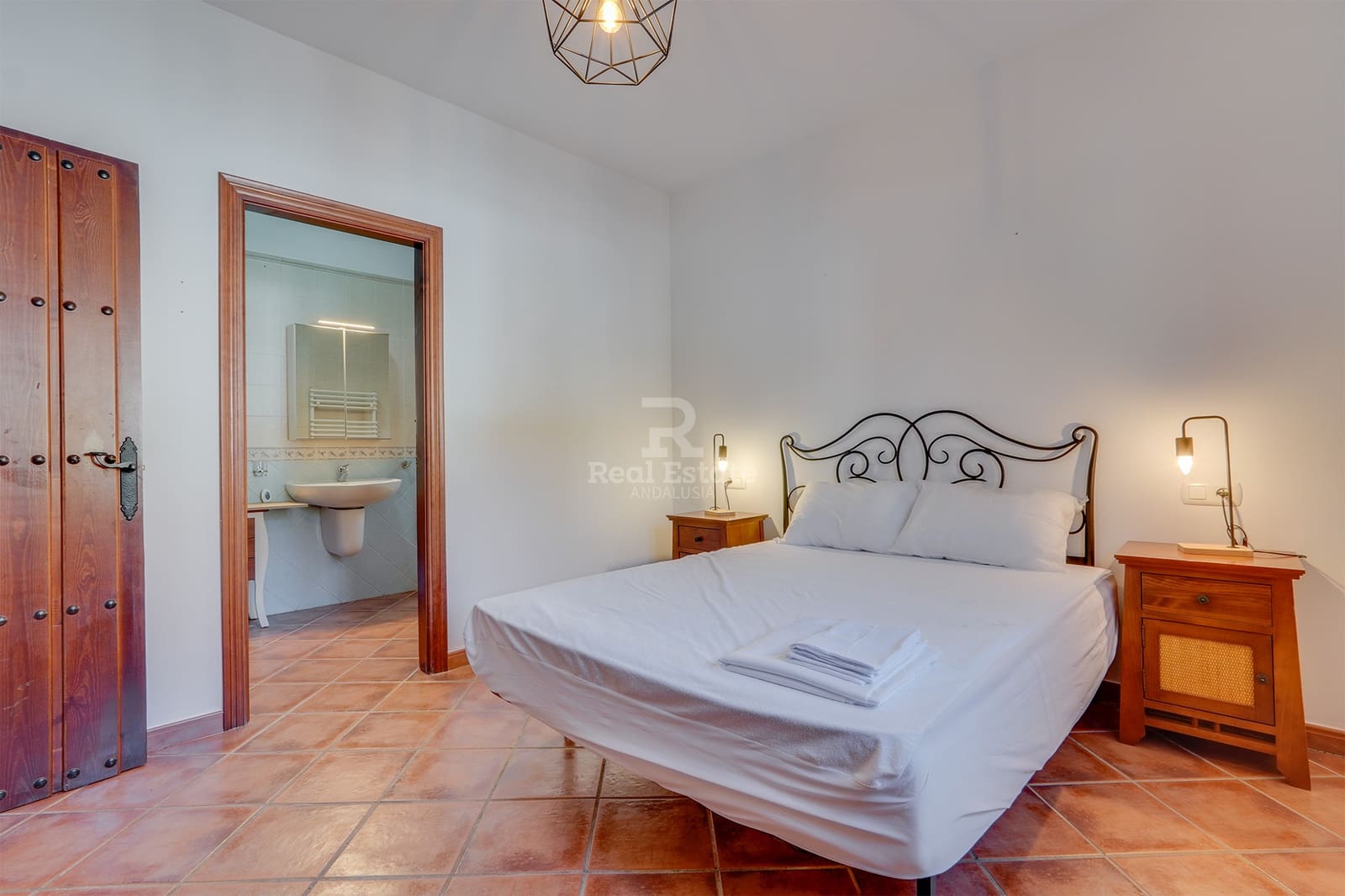 3 soveværelse Villa til salg i Archez med swimmingpool garage - € 349.000 (Ref: 9340252)