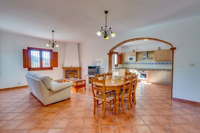 3 soveværelse Villa til salg i Archez med swimmingpool garage - € 349.000 (Ref: 9340252)