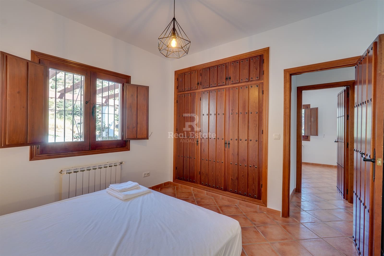 3 soveværelse Villa til salg i Archez med swimmingpool garage - € 349.000 (Ref: 9340252)