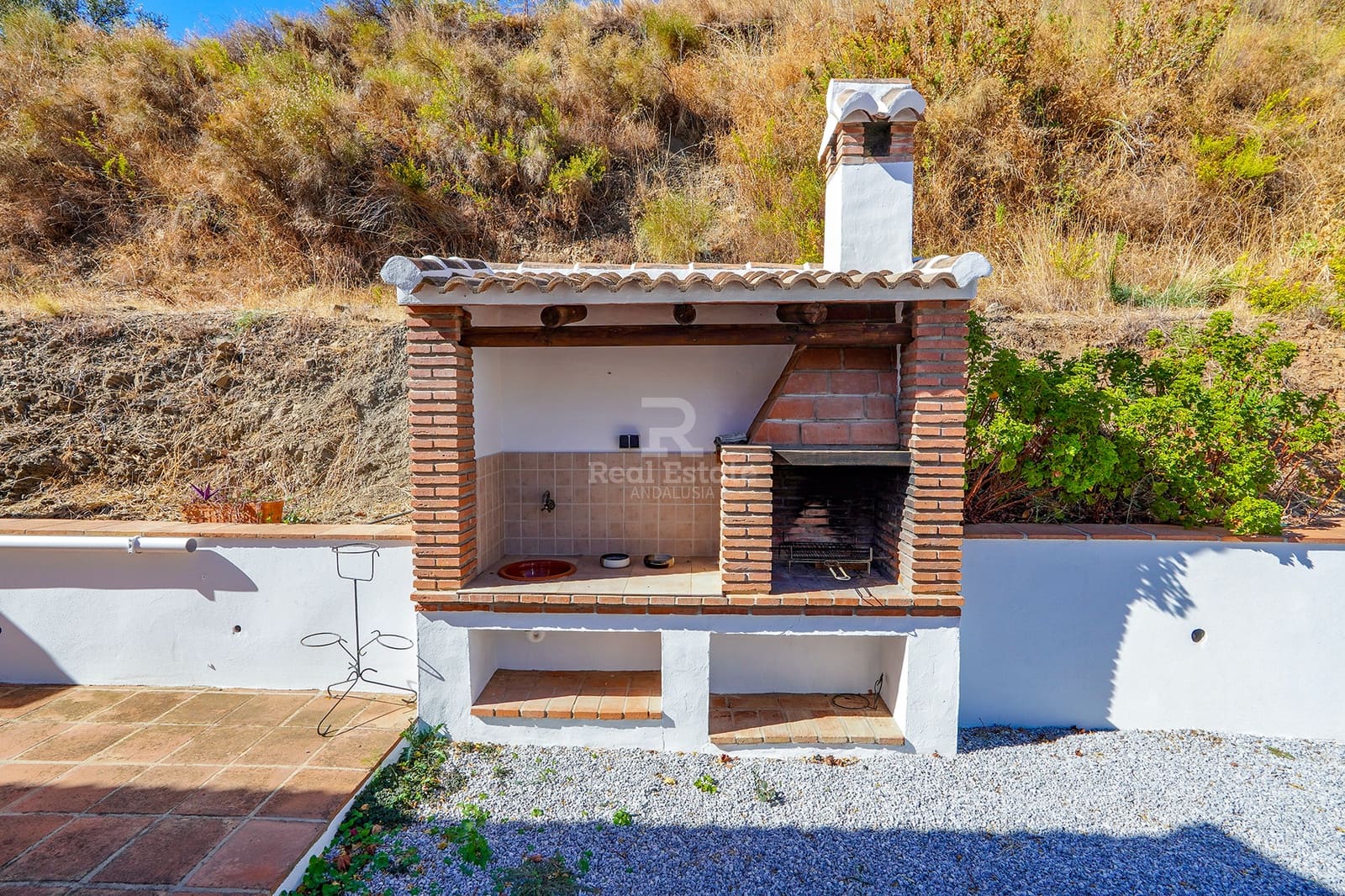 3 soveværelse Villa til salg i Archez med swimmingpool garage - € 349.000 (Ref: 9340252)