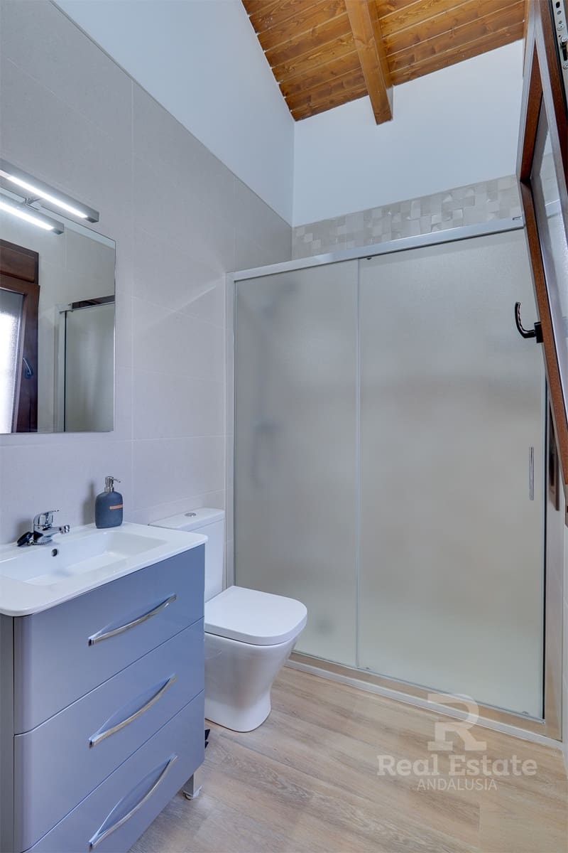 3 makuuhuone Huvila vuokrattavana paikassa Torrox-Costa mukana uima-altaan 
autotalli - 2 200 € (Ref: 9355319)