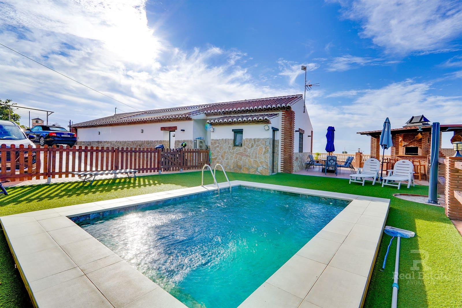 3 makuuhuone Huvila vuokrattavana paikassa Torrox-Costa mukana uima-altaan 
autotalli - 2 200 € (Ref: 9355319)