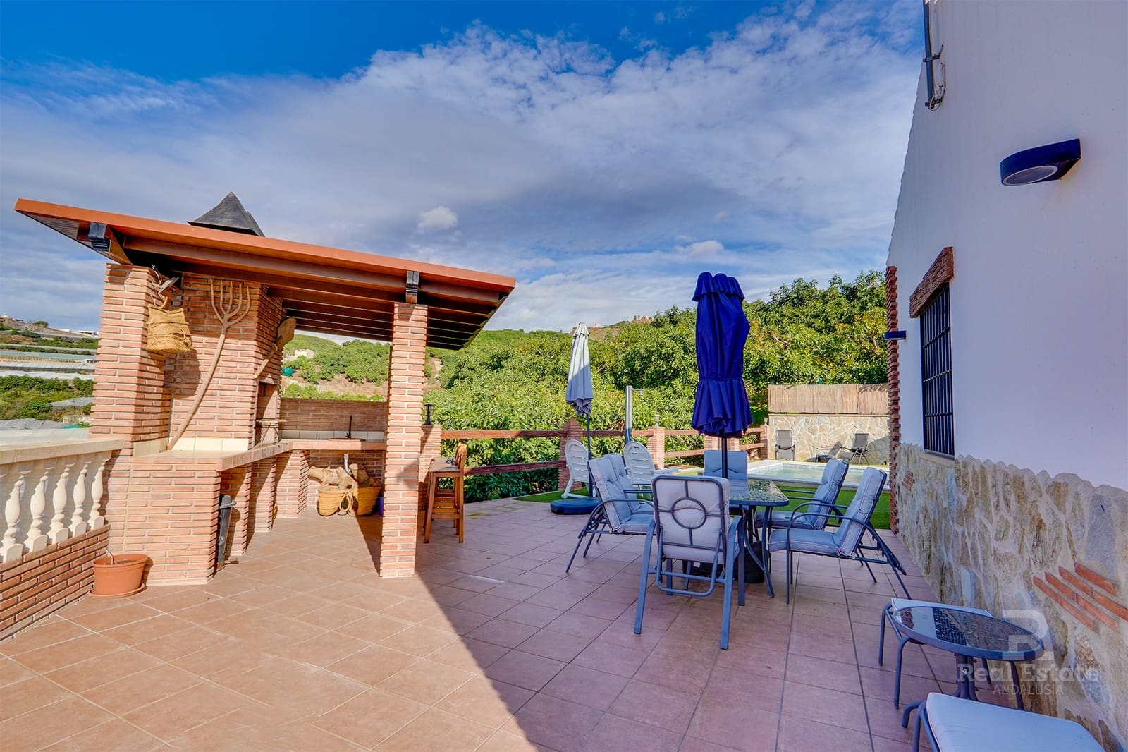 3 makuuhuone Huvila vuokrattavana paikassa Torrox-Costa mukana uima-altaan 
autotalli - 2 200 € (Ref: 9355319)