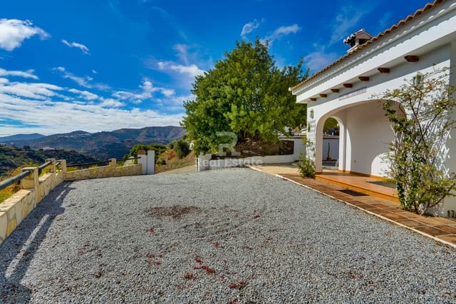 5 sypialnia Willa na sprzedaż w Cómpeta z basenem garażem - 399 950 € (Ref: 9360675)