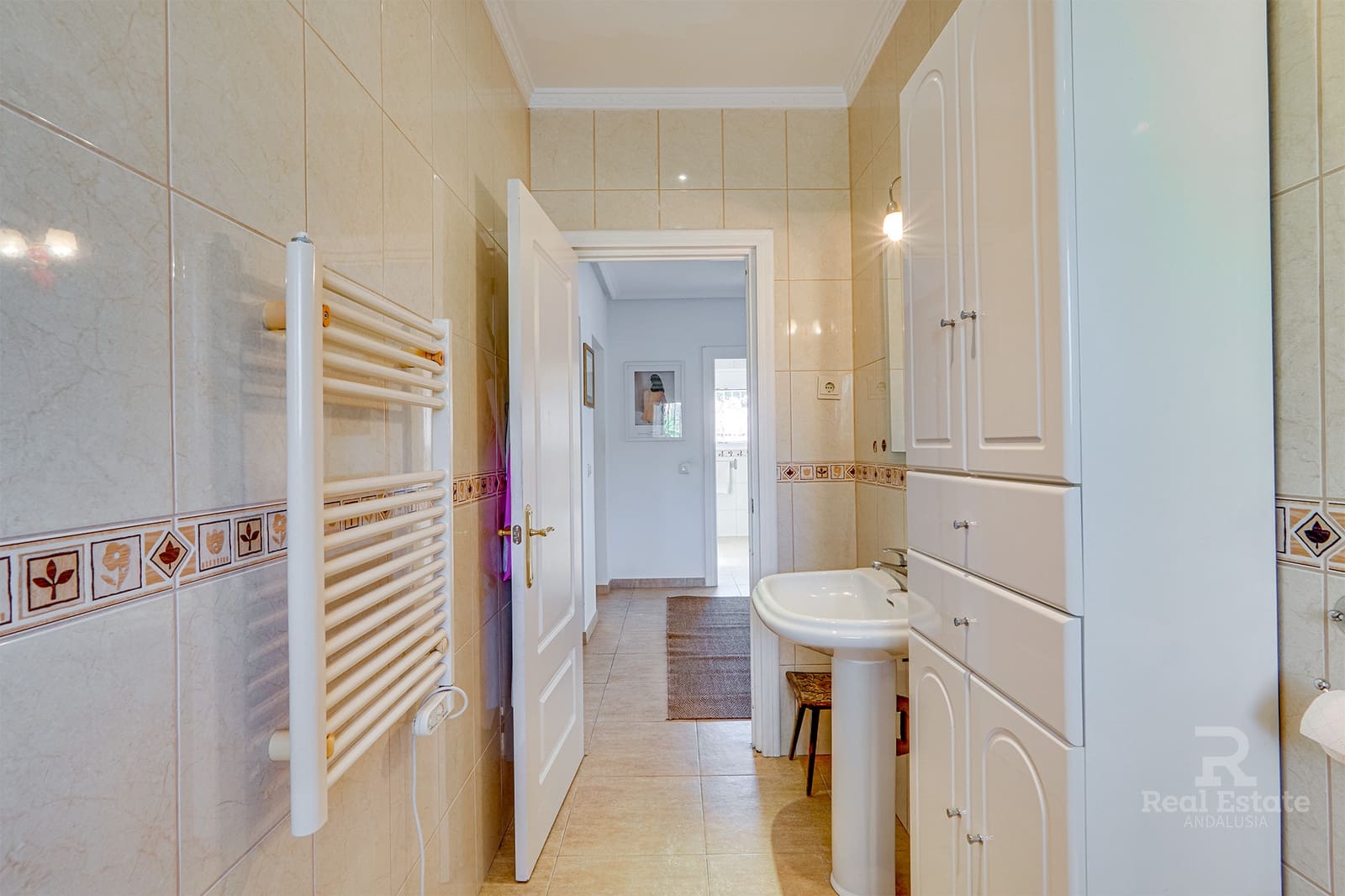 3 bedroom Villa for sale in Competa with pool garage - € 479,000 (Ref: 9395276)