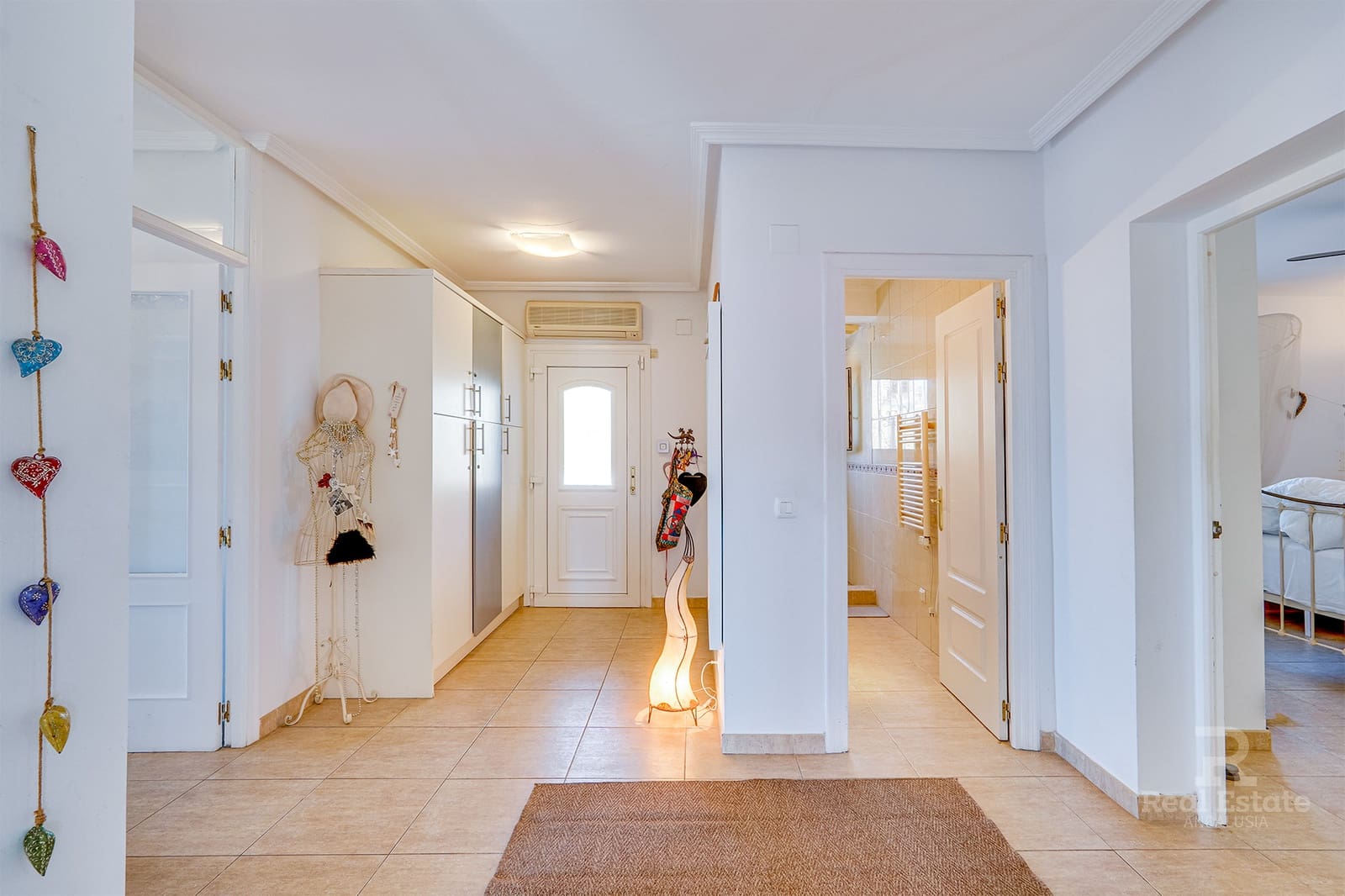 3 bedroom Villa for sale in Competa with pool garage - € 479,000 (Ref: 9395276)