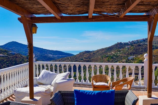 3 bedroom Villa for sale in Cómpeta with pool garage - € 479,000 (Ref: 9395276)