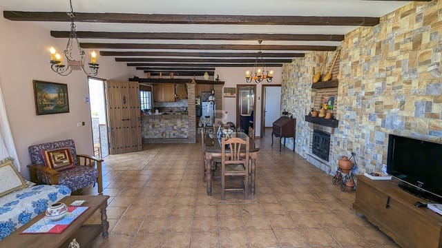 3 soveværelse Villa til leje i Archez med swimmingpool garage - € 1.000 (Ref: 9403489)