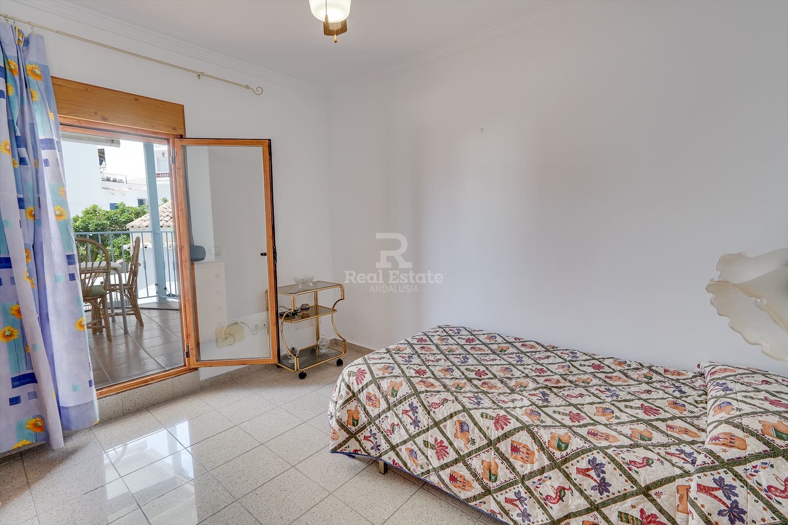 9 bedroom Townhouse for sale in Competa - € 750,000 (Ref: 9490062)