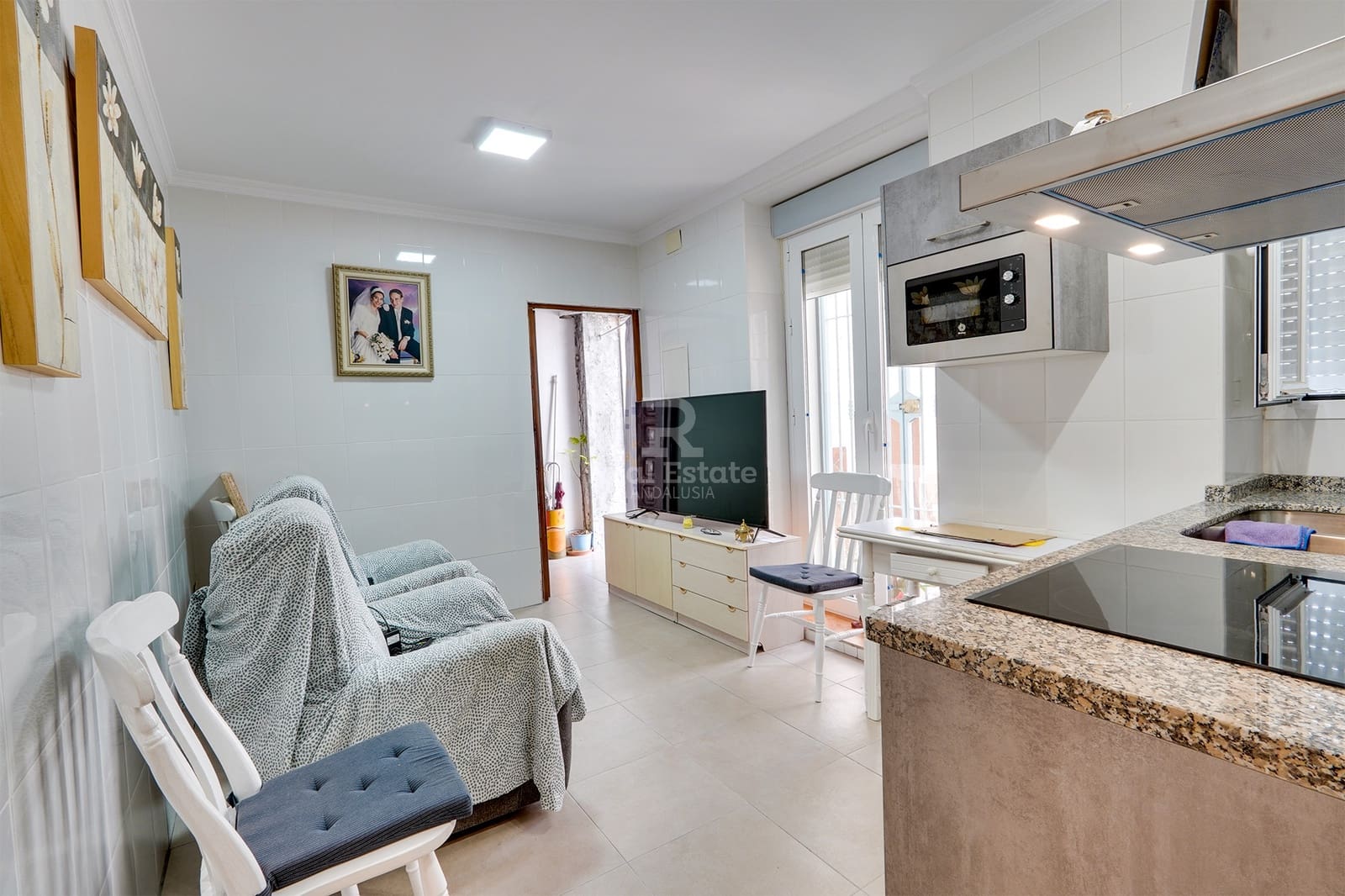 9 bedroom Townhouse for sale in Competa - € 750,000 (Ref: 9490062)