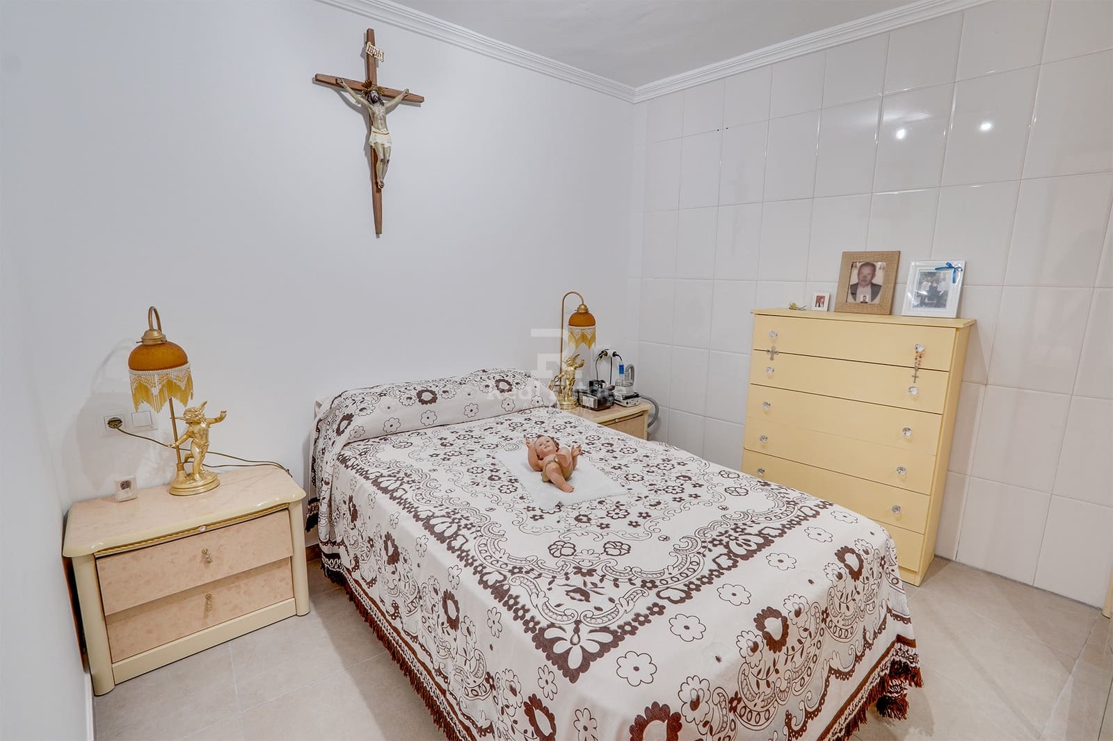 9 bedroom Townhouse for sale in Competa - € 750,000 (Ref: 9490062)