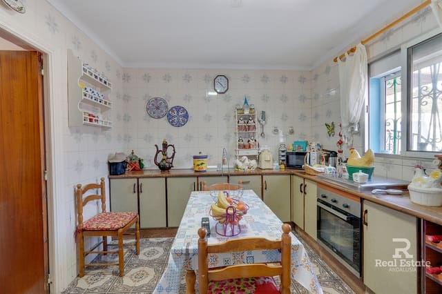 3 sypialnia Dom na sprzedaż w Torrox Pueblo, Torrox - 186 000 € (Ref: 9569399)