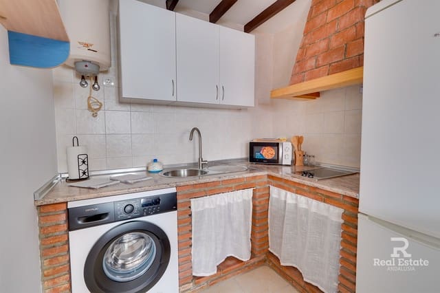 1 slaapkamer Huis te huur in Cómpeta - € 450 (Ref: 9570169)