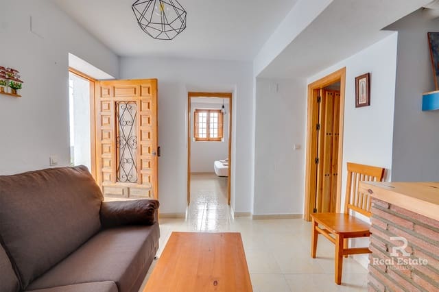 1 slaapkamer Huis te huur in Cómpeta - € 450 (Ref: 9570169)