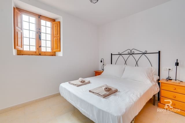 1 slaapkamer Huis te huur in Cómpeta - € 450 (Ref: 9570169)