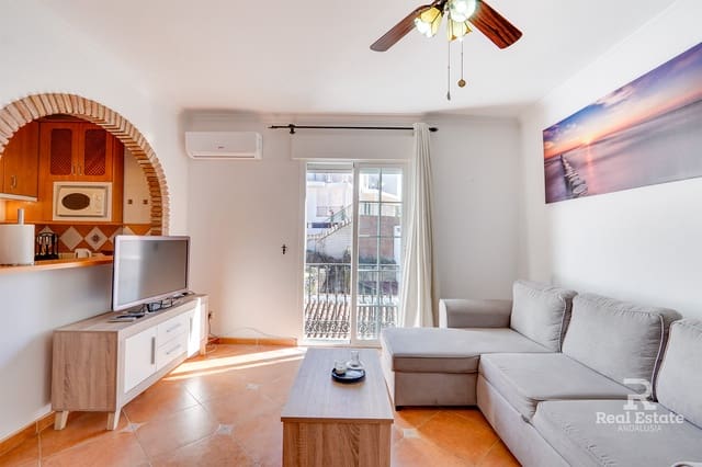 1 soveværelse Lejlighed til leje i Cómpeta - € 500 (Ref: 9571558)