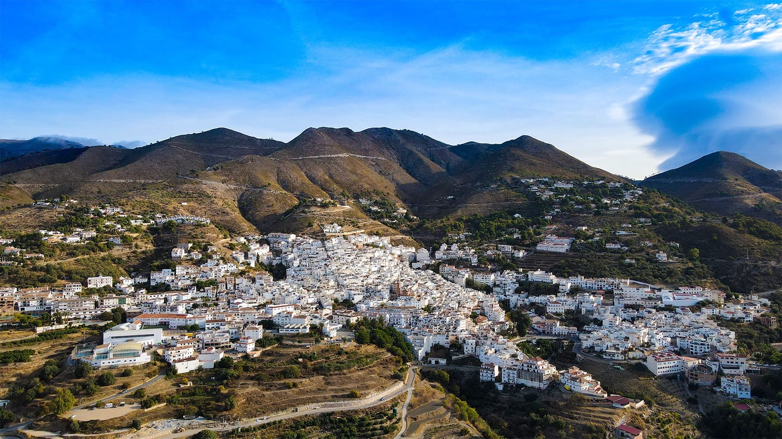 1 soveværelse Lejlighed til leje i Competa - € 500 (Ref: 9571558)