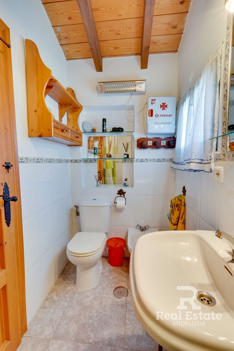 2 camera da letto Finca/Casa di Campagna da affittare in Competa con piscina garage - 1.100 € (Rif: 9571559)