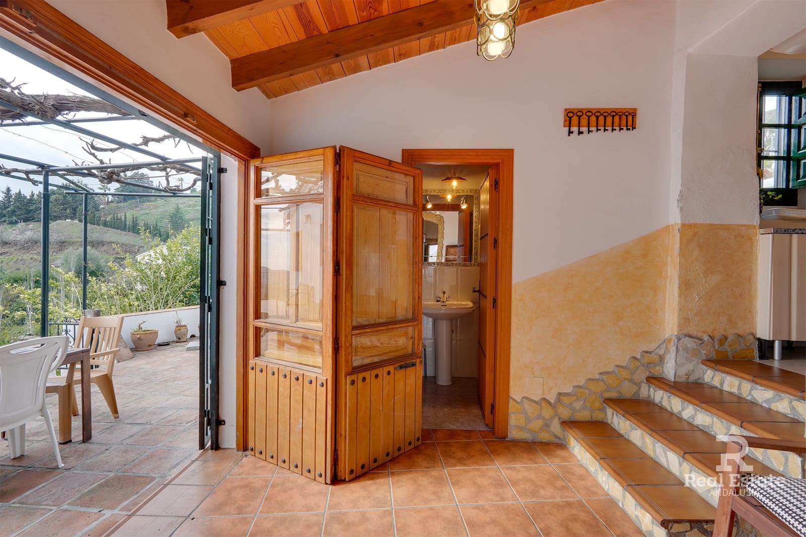 2 camera da letto Finca/Casa di Campagna da affittare in Competa con piscina garage - 1.100 € (Rif: 9571559)