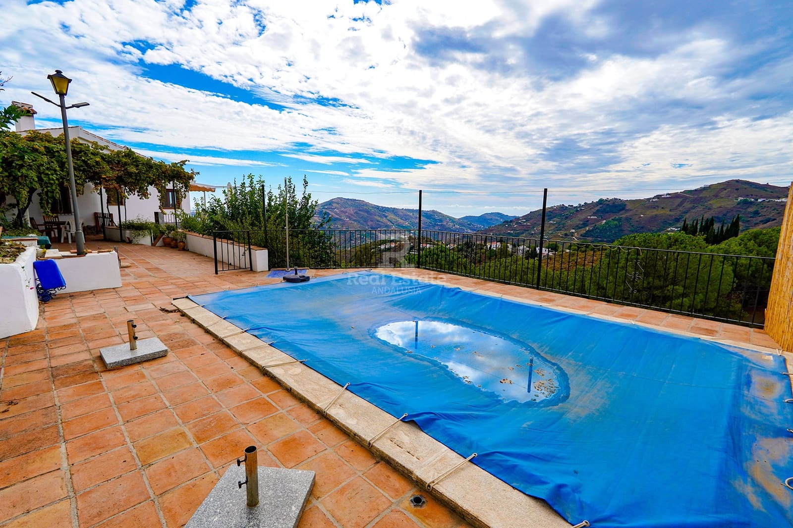 1 Zimmer Finca/Landgut zu vermieten in Competa - 650 € (Ref: 9571563)