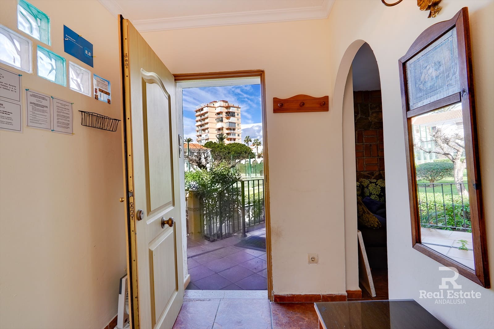 3 bedroom Terraced Villa for rent in Torrox-Costa with pool - € 1,500 (Ref: 9571589)