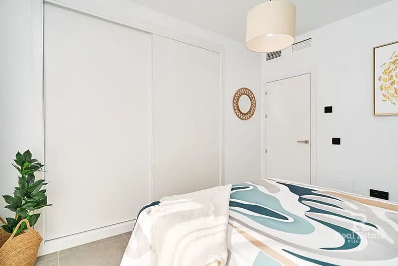 Apartamento Playa de 1 habitación en Torrox en venta con piscina garaje - 241.000 € (Ref: 9580357)