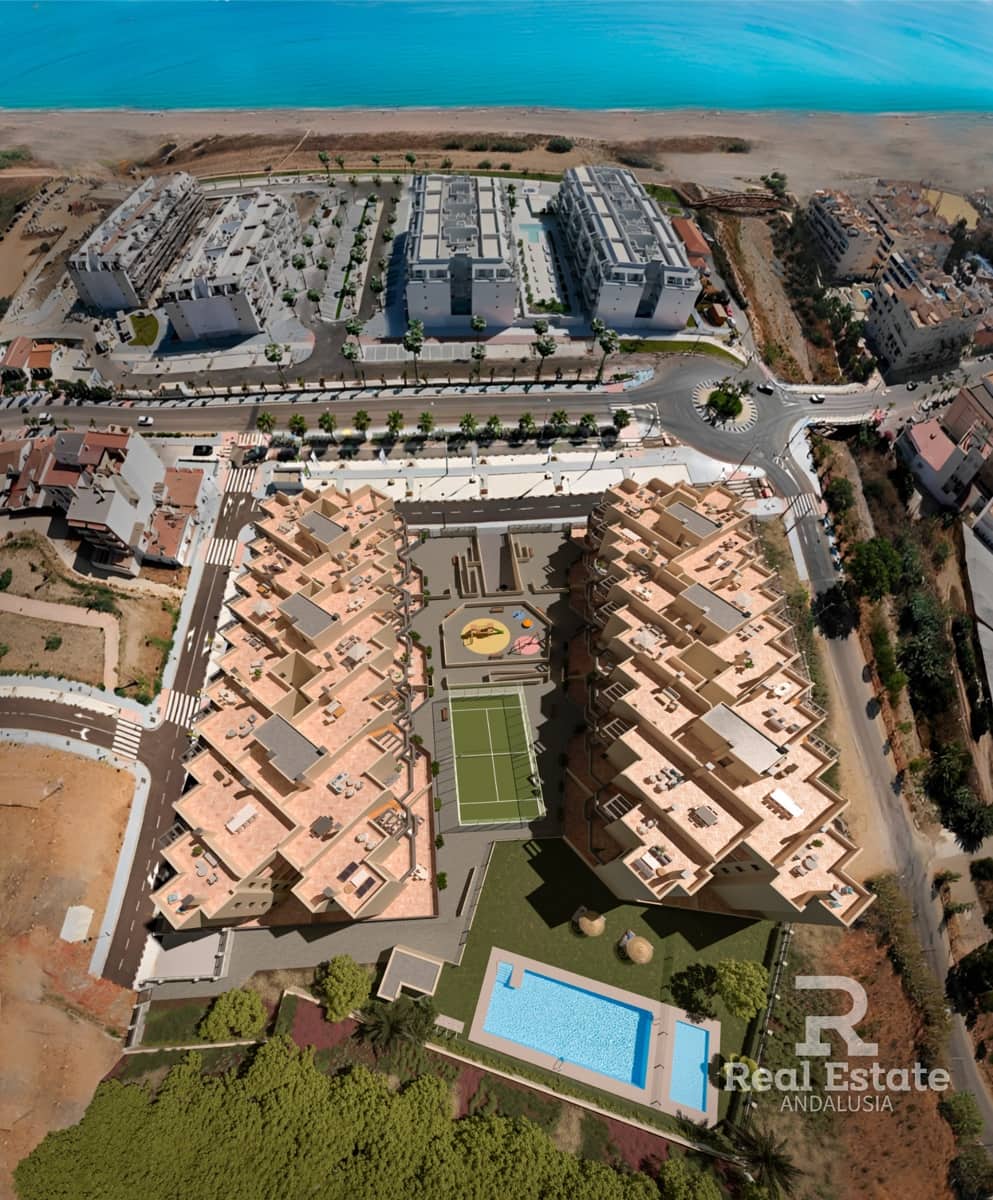 Apartamento Playa de 1 habitación en Torrox en venta con piscina garaje - 241.000 € (Ref: 9580357)