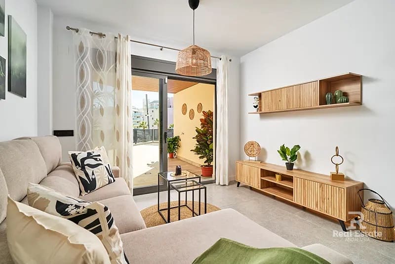 3 soveværelse Strandlejlighed til salg i El Morche med swimmingpool garage - € 344.000 (Ref: 9592202)