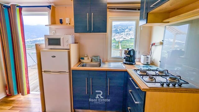 Finca/Casa Rural de 3 habitaciones en Cómpeta en alquiler con garaje - 600 € (Ref: 9672295)