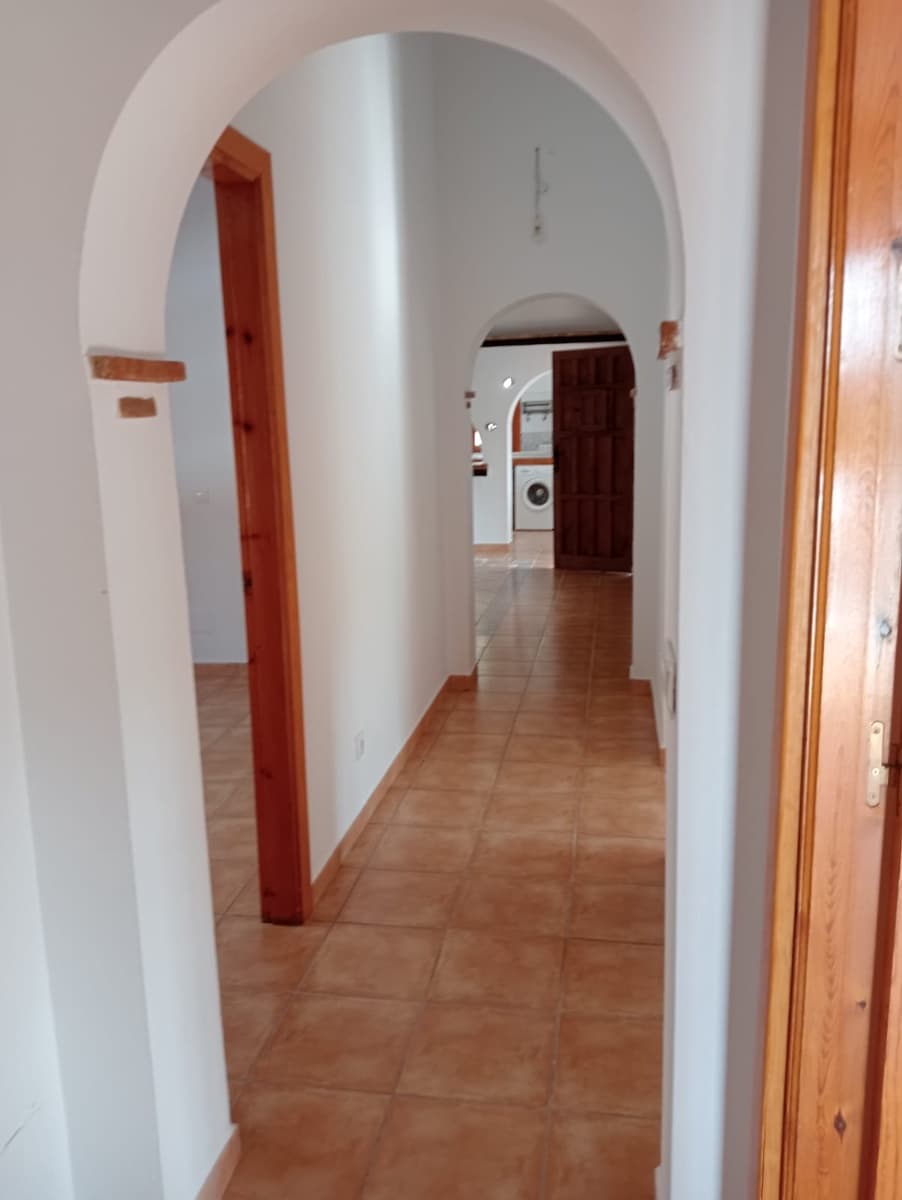 3 bedroom Villa for rent in Competa with pool garage - € 1,200 (Ref: 9694327)