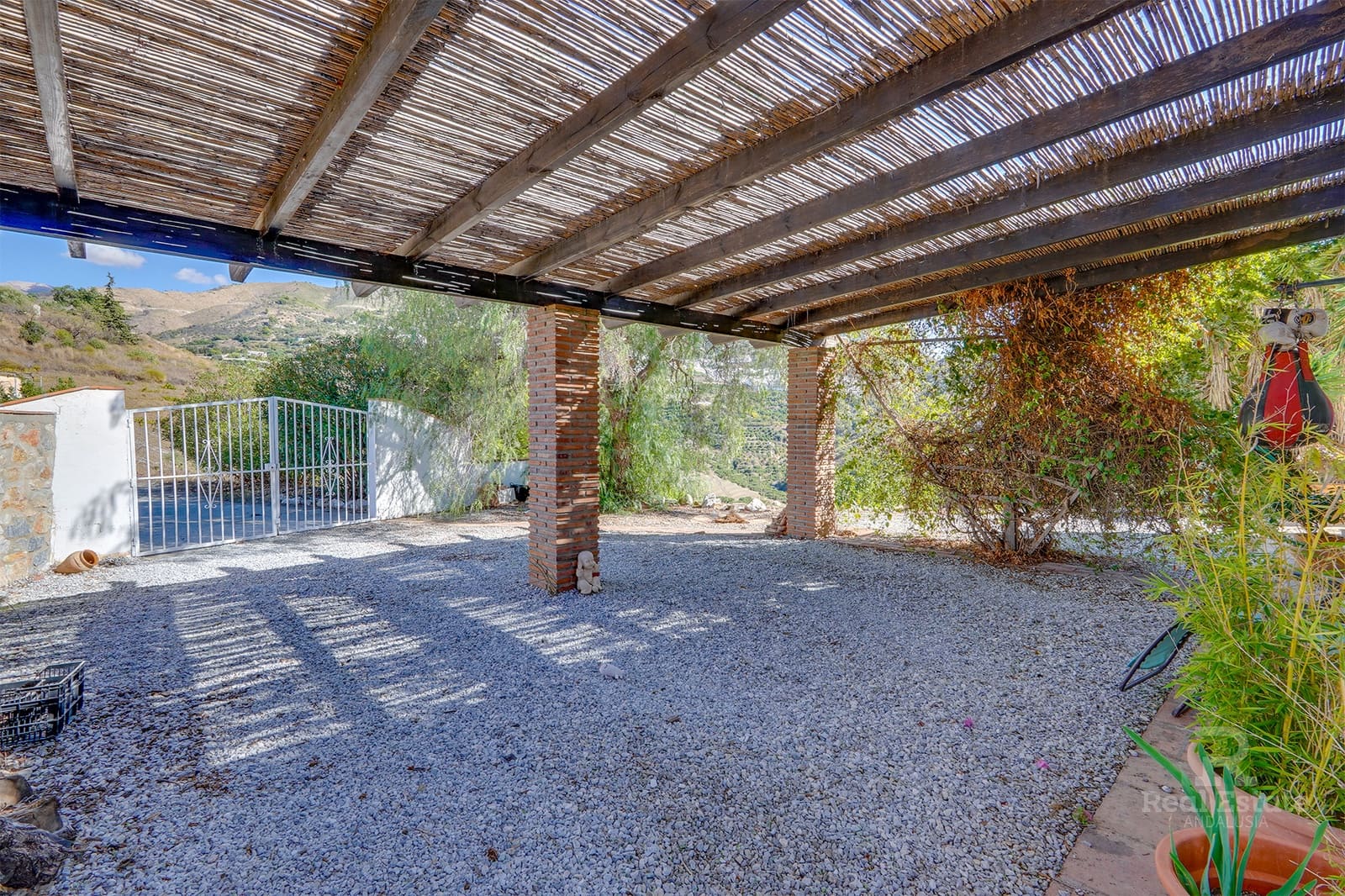 3 soveværelse Villa til salg i Competa med swimmingpool garage - € 479.000 (Ref: 9716584)