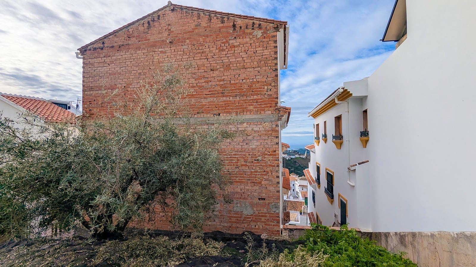 Building Plot for sale in Competa - € 292,000 (Ref: 9783410)