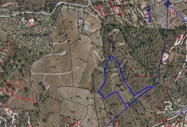 Grunde uden byggetilladelser til salg i Cómpeta - € 96.000 (Ref: 9783417)