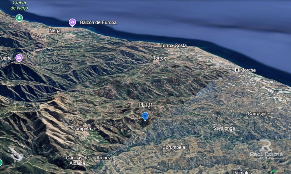 Grunde uden byggetilladelser til salg i Competa - € 96.000 (Ref: 9783417)