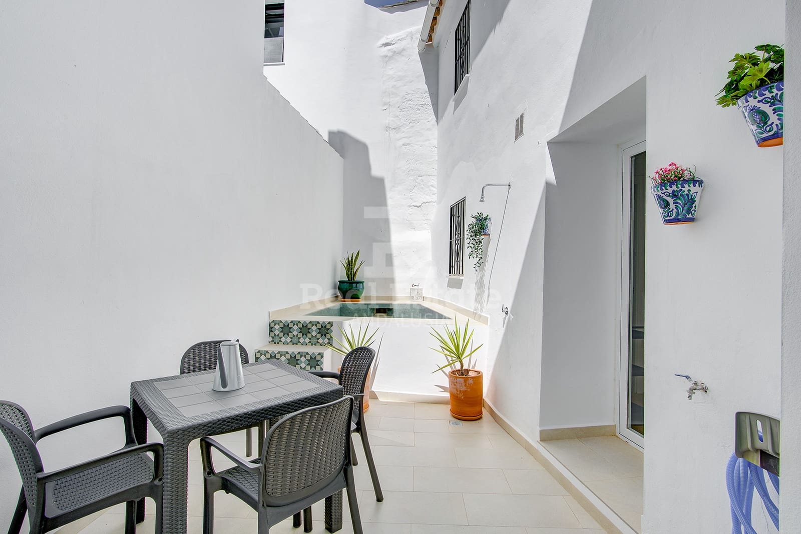 2 bedroom Townhouse for rent in Canillas de Albaida with pool - € 750 (Ref: 9889107)