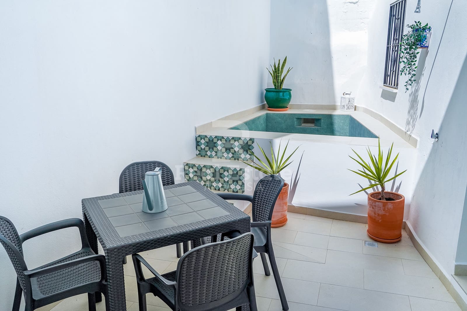 2 bedroom Townhouse for rent in Canillas de Albaida with pool - € 750 (Ref: 9889107)