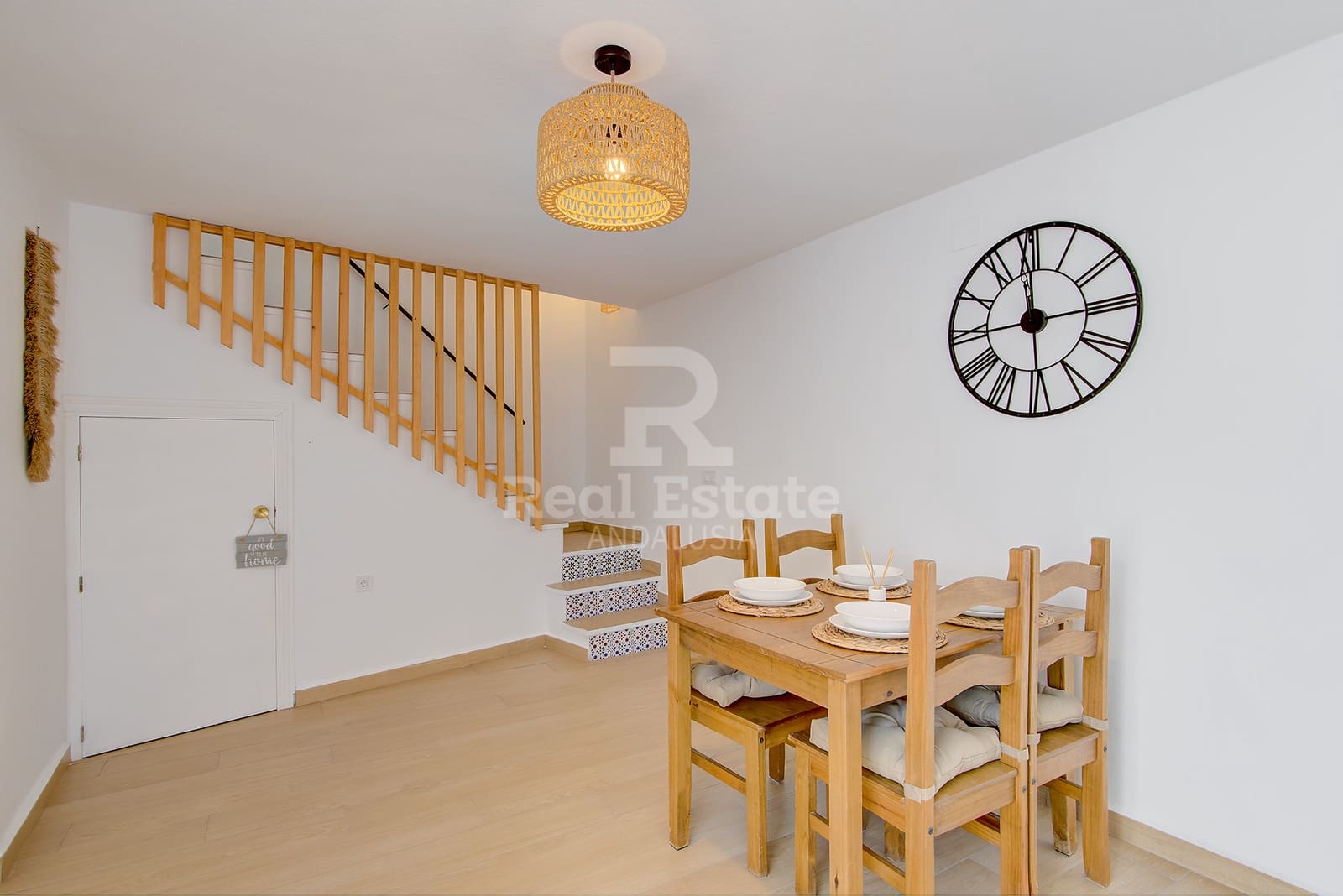 2 bedroom Townhouse for rent in Canillas de Albaida with pool - € 750 (Ref: 9889107)