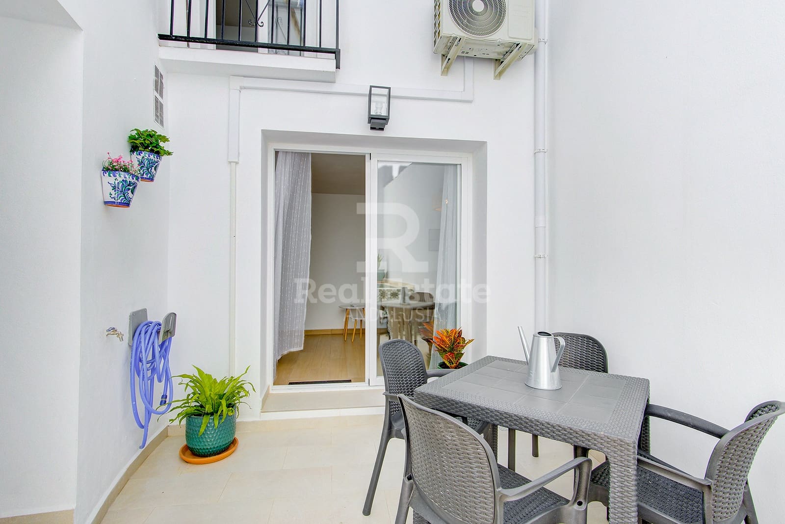 2 bedroom Townhouse for rent in Canillas de Albaida with pool - € 750 (Ref: 9889107)