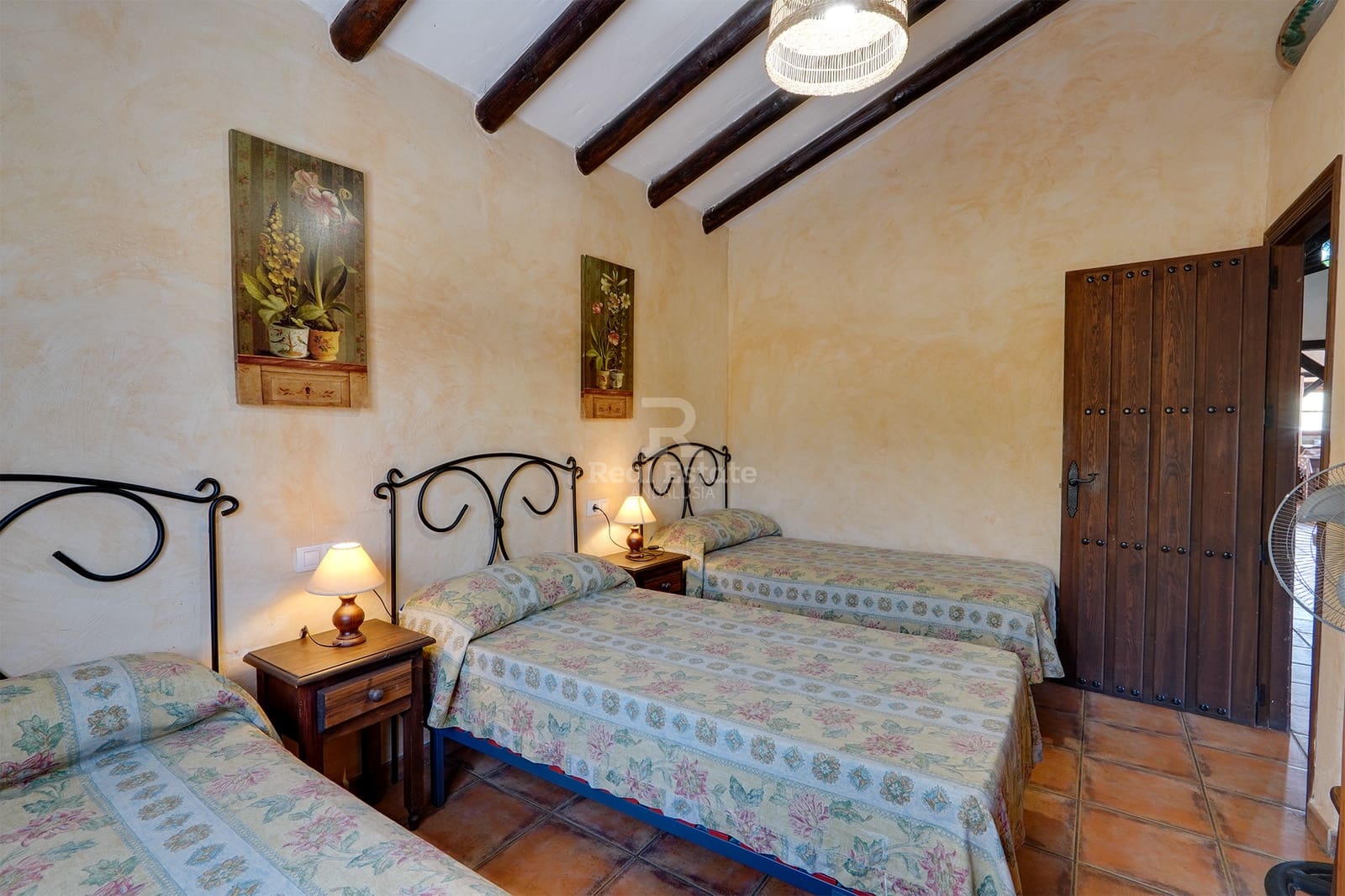 4 camera da letto Villa da affittare in Sedella con piscina garage - 1.400 € (Rif: 9889161)